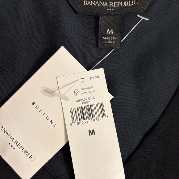 NWT Banana Republic Black Button Front Puff Sleeve Blouse Medium - Picture 2 of 5